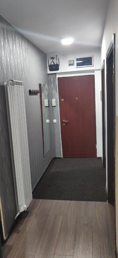 Home Apartament Braşov Dış mekan fotoğraf
