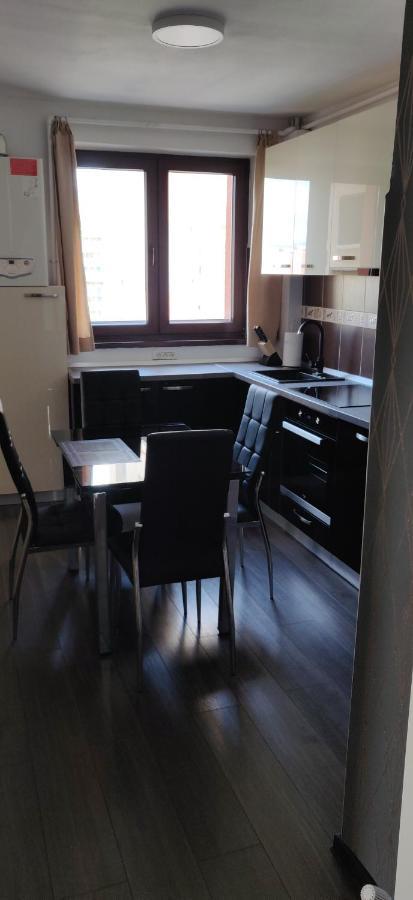 Home Apartament Braşov Dış mekan fotoğraf