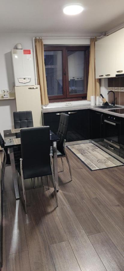 Home Apartament Braşov Dış mekan fotoğraf
