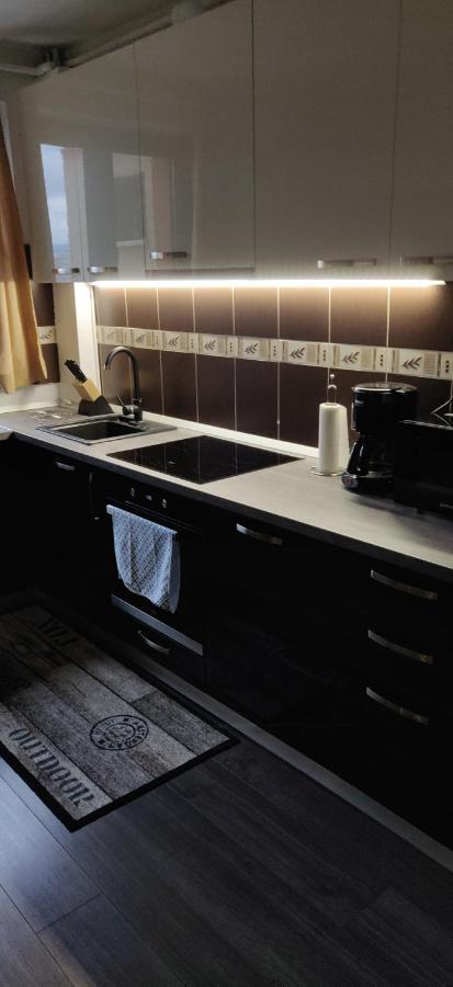 Home Apartament Braşov Dış mekan fotoğraf
