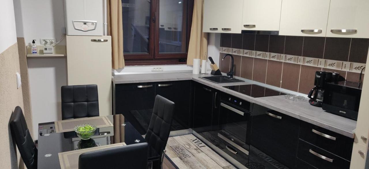 Home Apartament Braşov Dış mekan fotoğraf